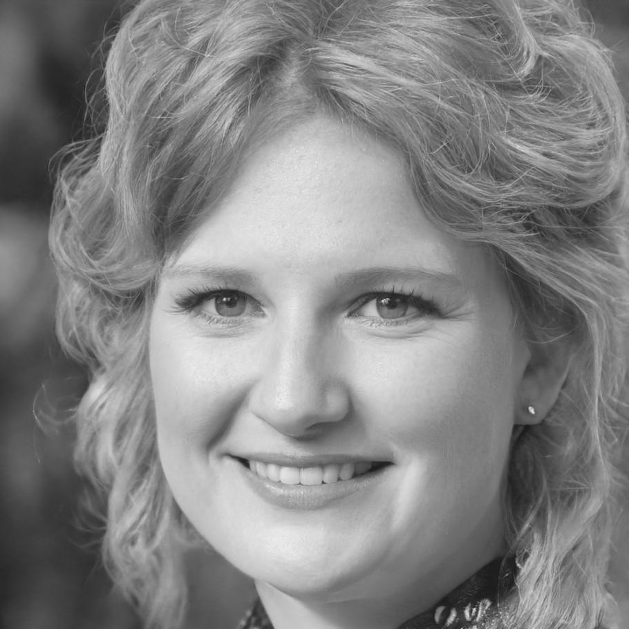 Sarah Müller, Finanzanalystin